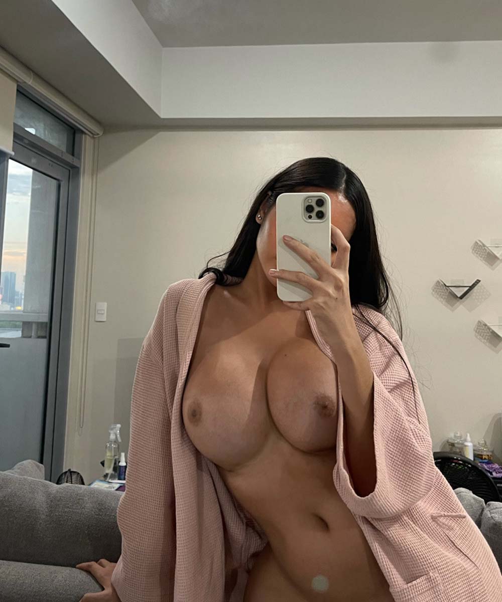 Angela Castellanos naked in Guntur