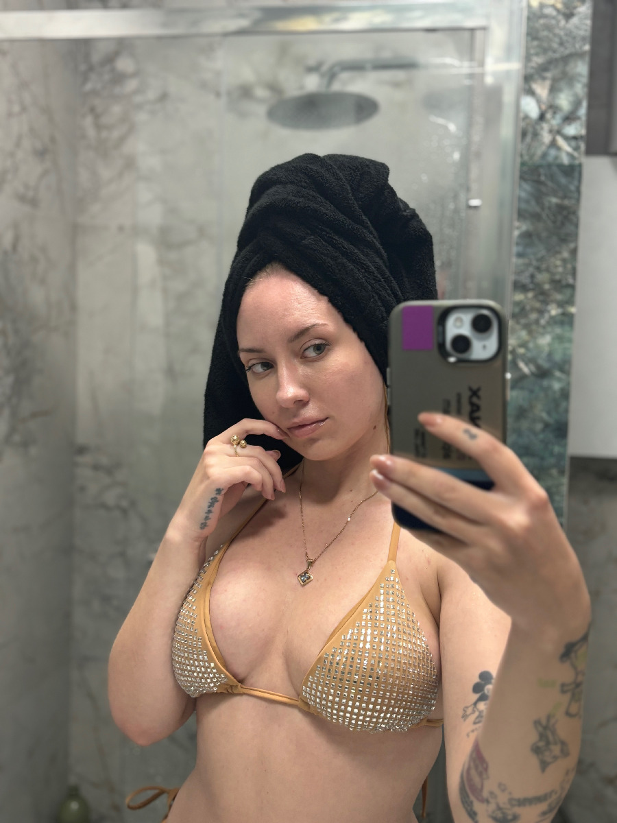 Nude girl KateV in Guntur