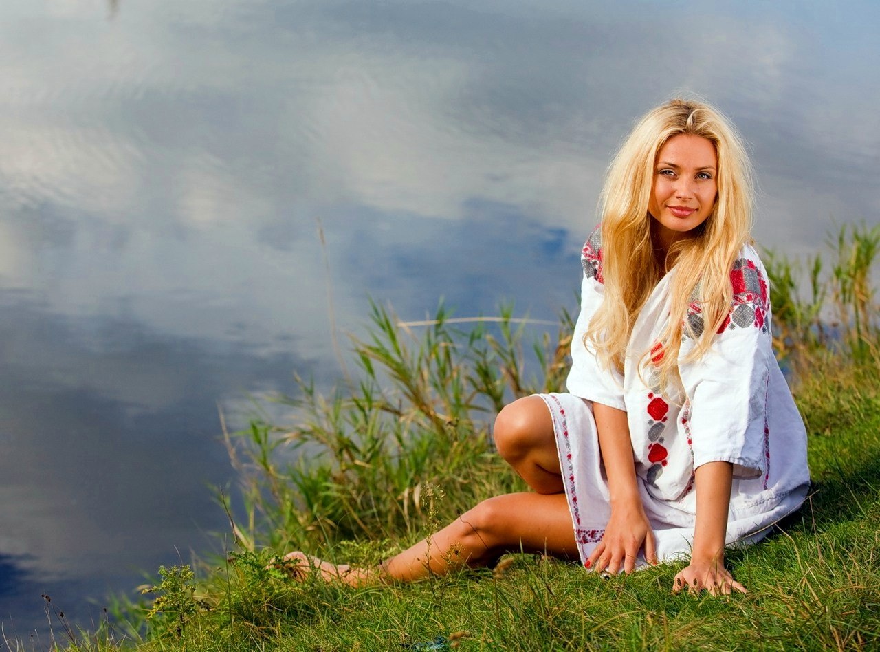 Sexy girl Slavic girls in Guntur