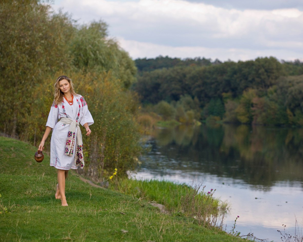 Nude girl Slavic women in Guntur