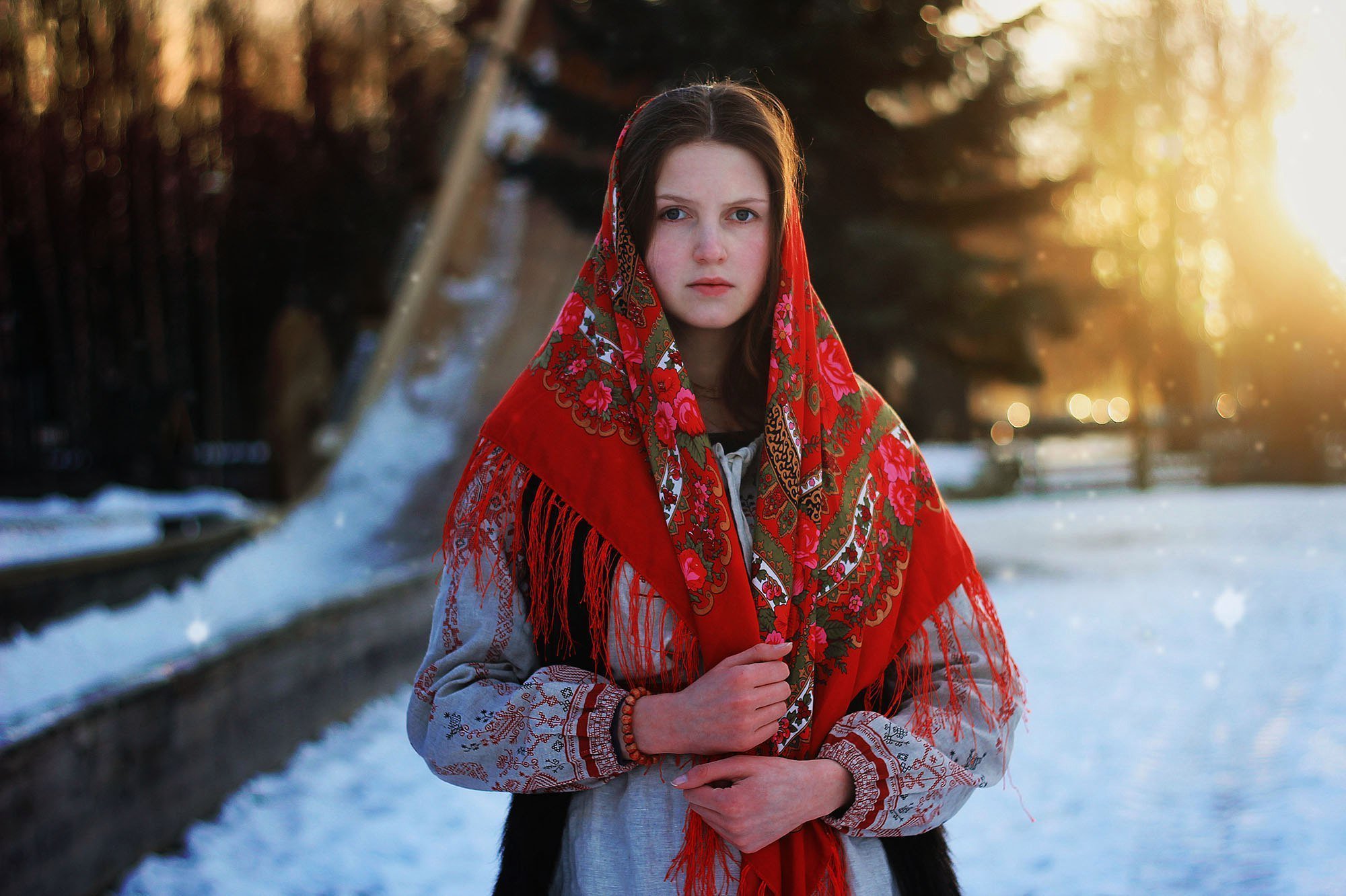 Girls in Slavic costumes in Guntur